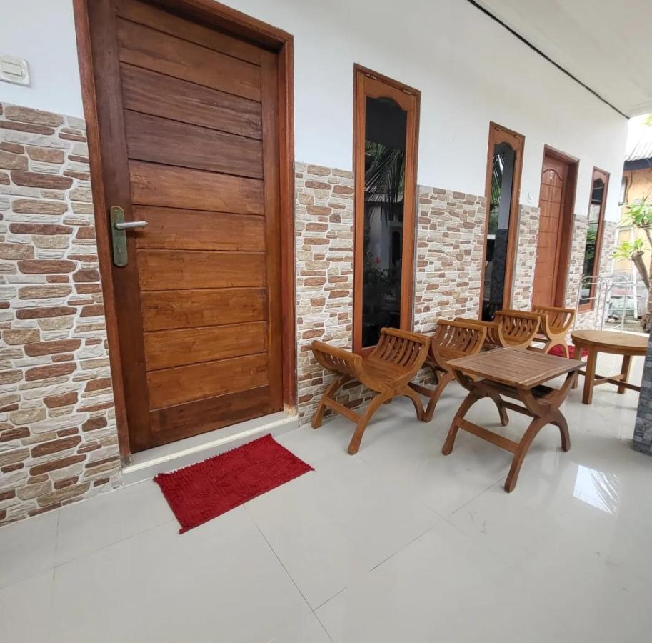 Coral Paradise Apartment Gili Trawangan Bagian luar foto